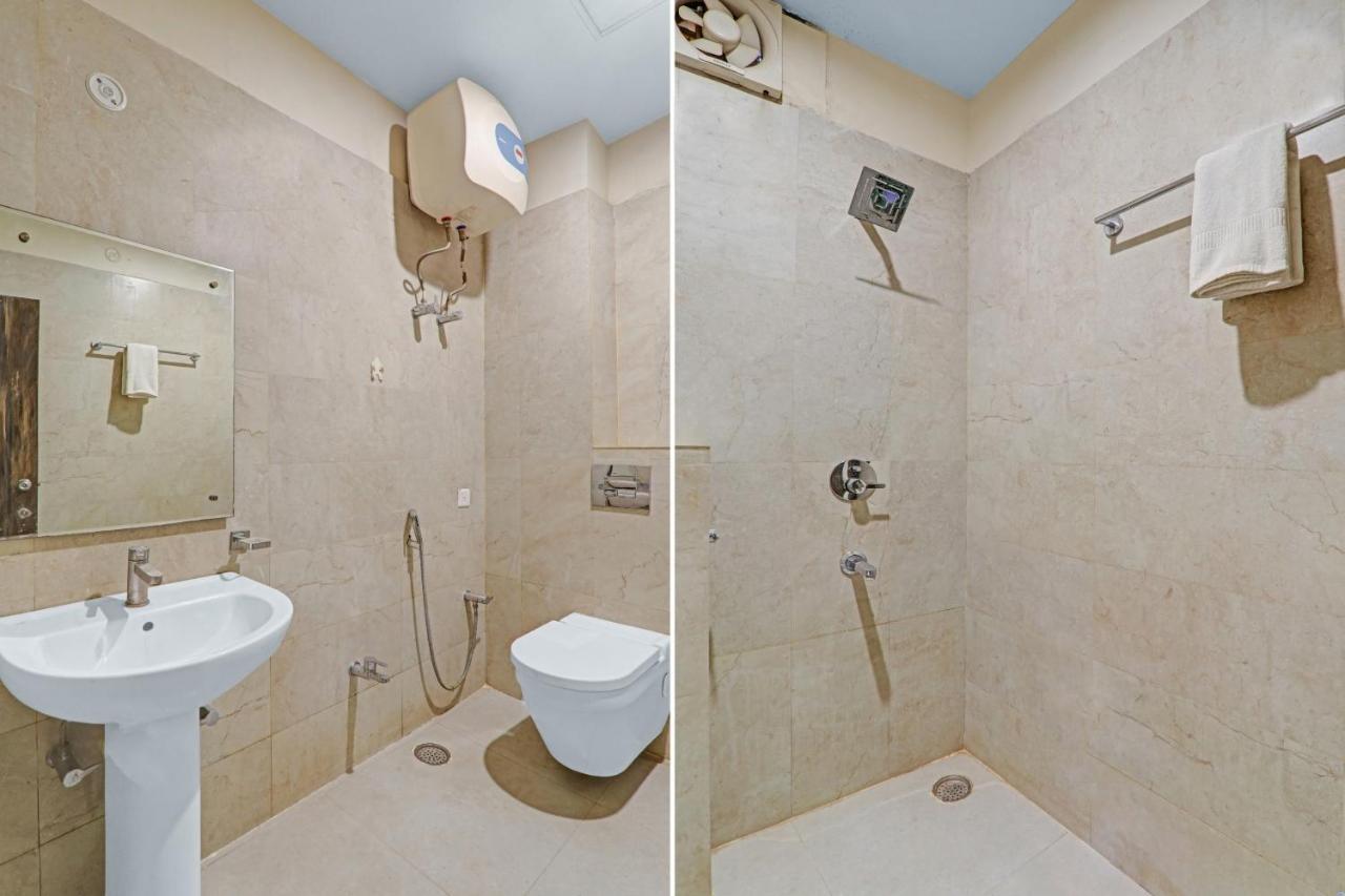 Townhouse 1150 Hotel Dayal Palace Chinhat Bagian luar foto