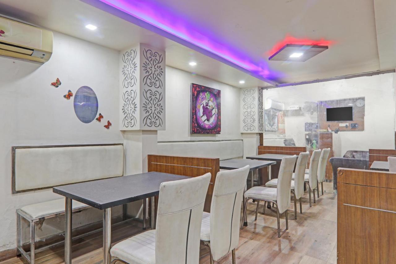 Townhouse 1150 Hotel Dayal Palace Chinhat Bagian luar foto